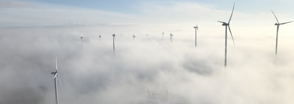 [Translate to EN:] Der Repowering-Windenergiepark Warnsdorf (Brandenburg) ist in Betrieb. Foto: Lutz Lehmann
